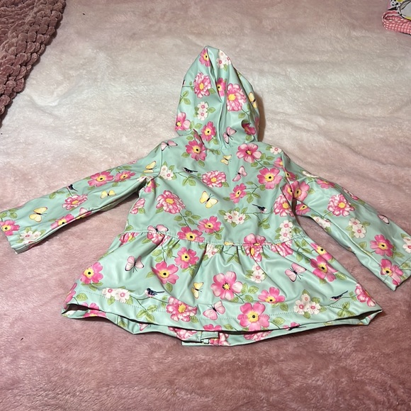 Toddler 2t rain jacket - Picture 2 of 5